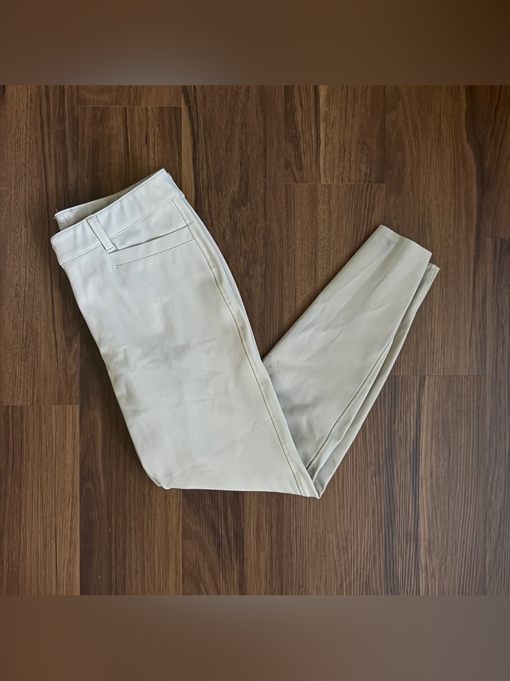 Women’s Size 30R (IT44) Tan Ego 7 Knee Patch Horseback Riding Breeches